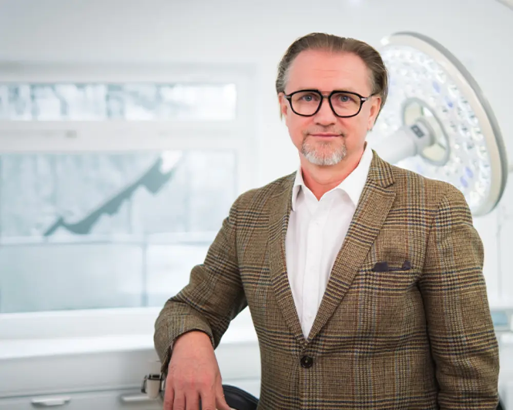 Prof. MUDr. Ren&eacute; Folt&aacute;n, PhD., FEBOMFS